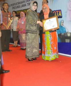 Juara harapan 2 lomba perpustakaan tingkat provinsi Jawa Timur